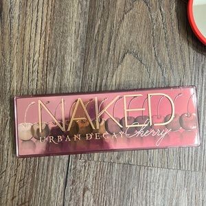 Urban Decay Naked Cherry Palette 🍒